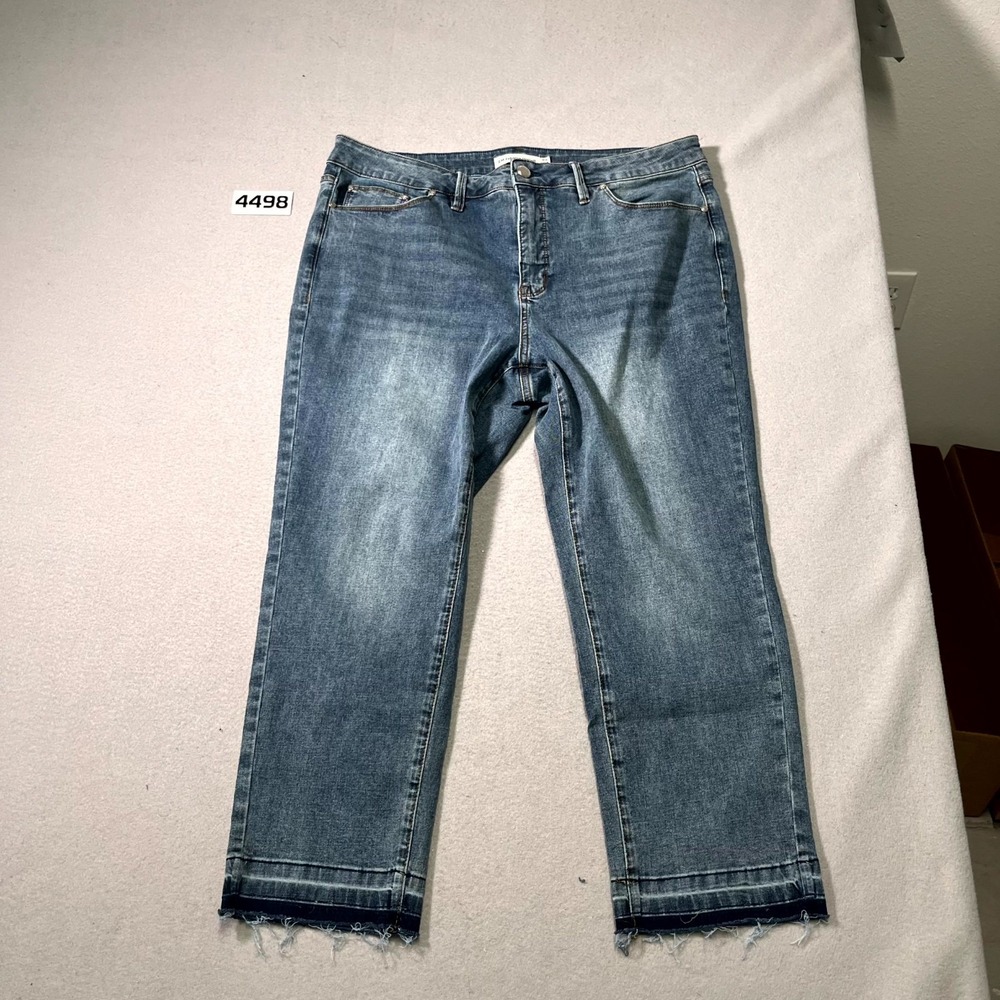 RM Rebecca Minkoff Jeans Womens 18W Blue Stretch Pockets Frayed Hem Straight Leg
